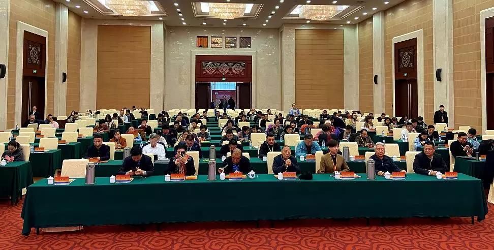 热烈祝贺中国医养康养国际合作高峰论坛圆滿成功!